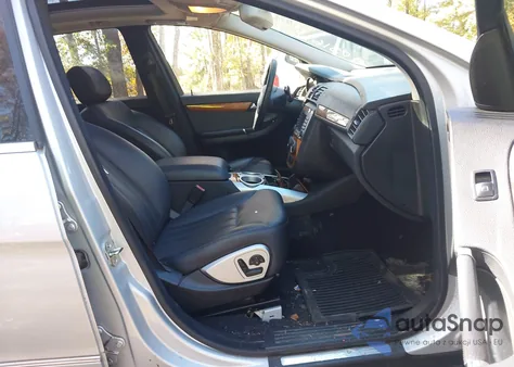 2007 Mercedes-Benz R 350 4Matic z USA, uszkodzony, nr VIN 4JGCB65E17A051618